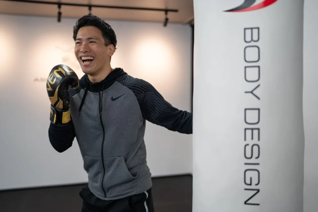 運動初心者の社会人におすすめはボクシング？続かない人ほどハマる理由